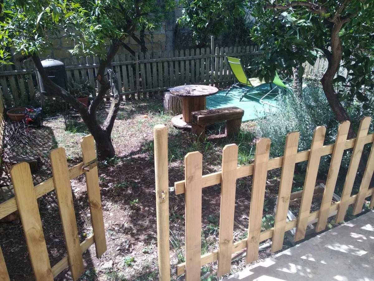 Apartamento Il Giardino Mondello Exterior foto